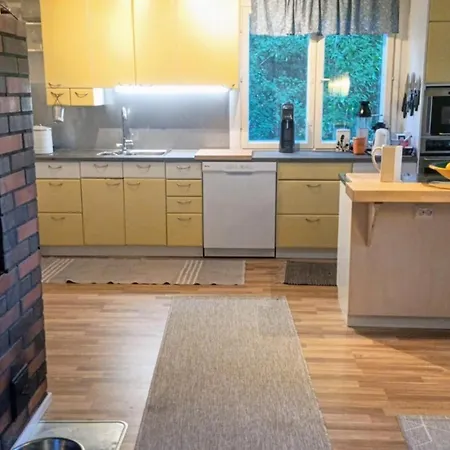 Beautiful 4 Bed In Elimaki With Wood Sauna *