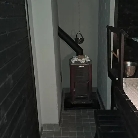 Pet Friendly Retreat - Sleeps 8 With Sauna * Koivisto (Lapinjarvi)