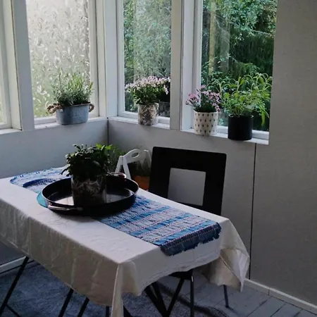 Beautiful 4 Bed In Elimaki With Wood Sauna Дом отдыха *