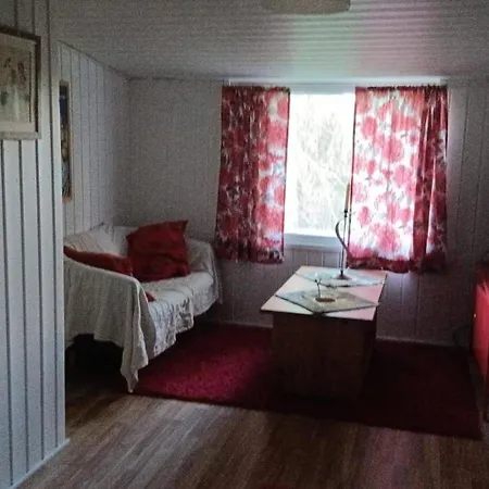 Beautiful 4 Bed In Elimaki With Wood Sauna * Koivisto (Lapinjarvi)