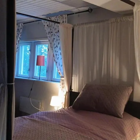 Pet Friendly Retreat - Sleeps 8 With Sauna Koivisto (Lapinjarvi)