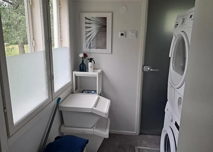 Pet Friendly Retreat - Sleeps 8 With Sauna Koivisto (Lapinjarvi)