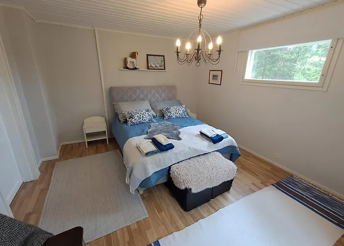 Pet Friendly Retreat - Sleeps 8 With Sauna Semesterbostad *