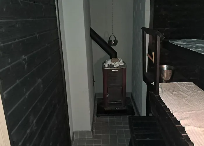 Pet Friendly Retreat - Sleeps 8 With Sauna * Koivisto (Lapinjarvi)