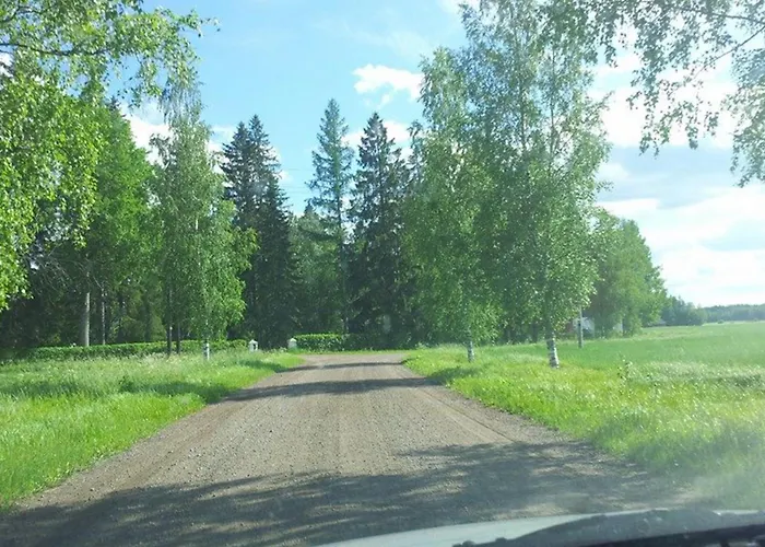 Pet Friendly Retreat - Sleeps 8 With Sauna