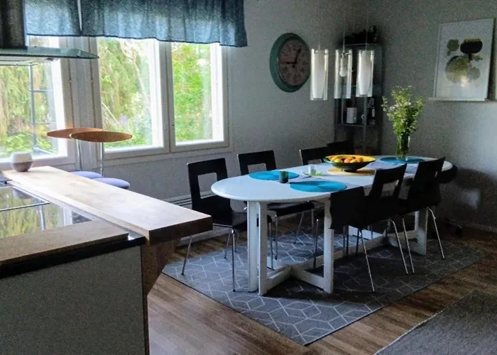 Semesterbostad Pet Friendly Retreat - Sleeps 8 With Sauna Koivisto (Lapinjarvi)